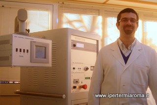 Il Dott. Pastore e la macchina per ipertermia